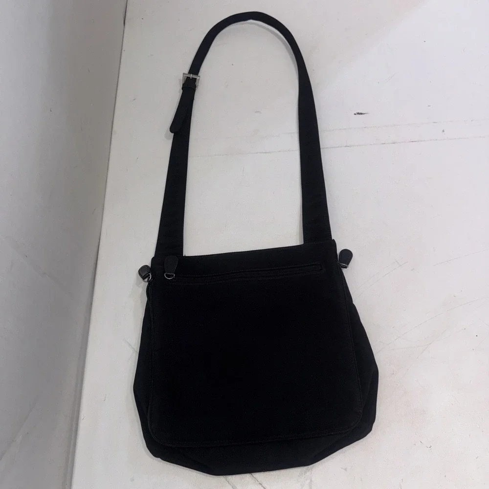 HOBO International Black Nylon Crossbody Messenger Bag Travel Purse Organizer